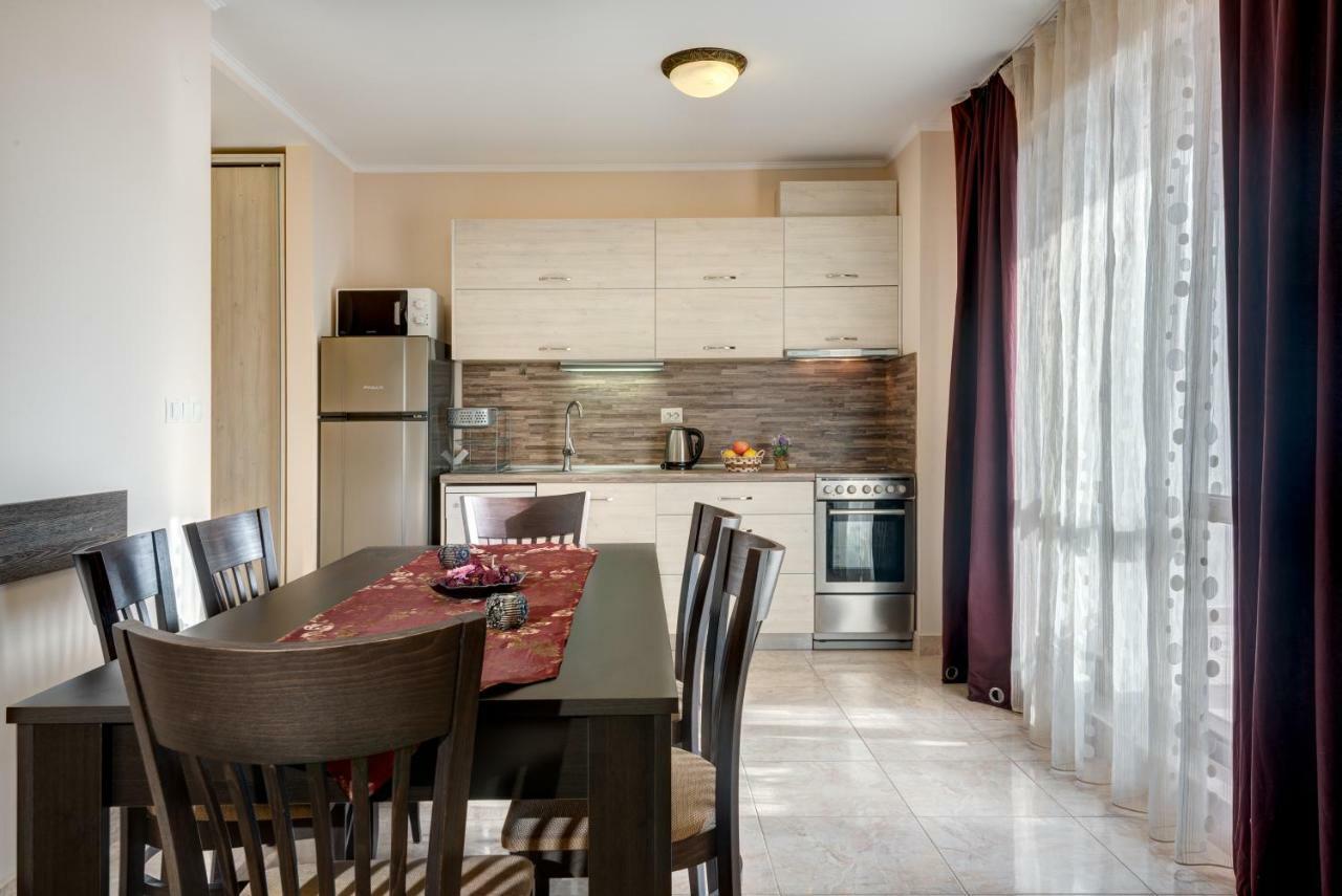 Esteban VIP Residence Club Nesebar Exterior foto